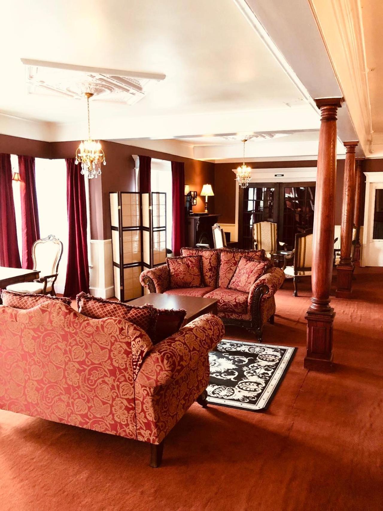 Le Chateau Du Lac Magog Екстер'єр фото